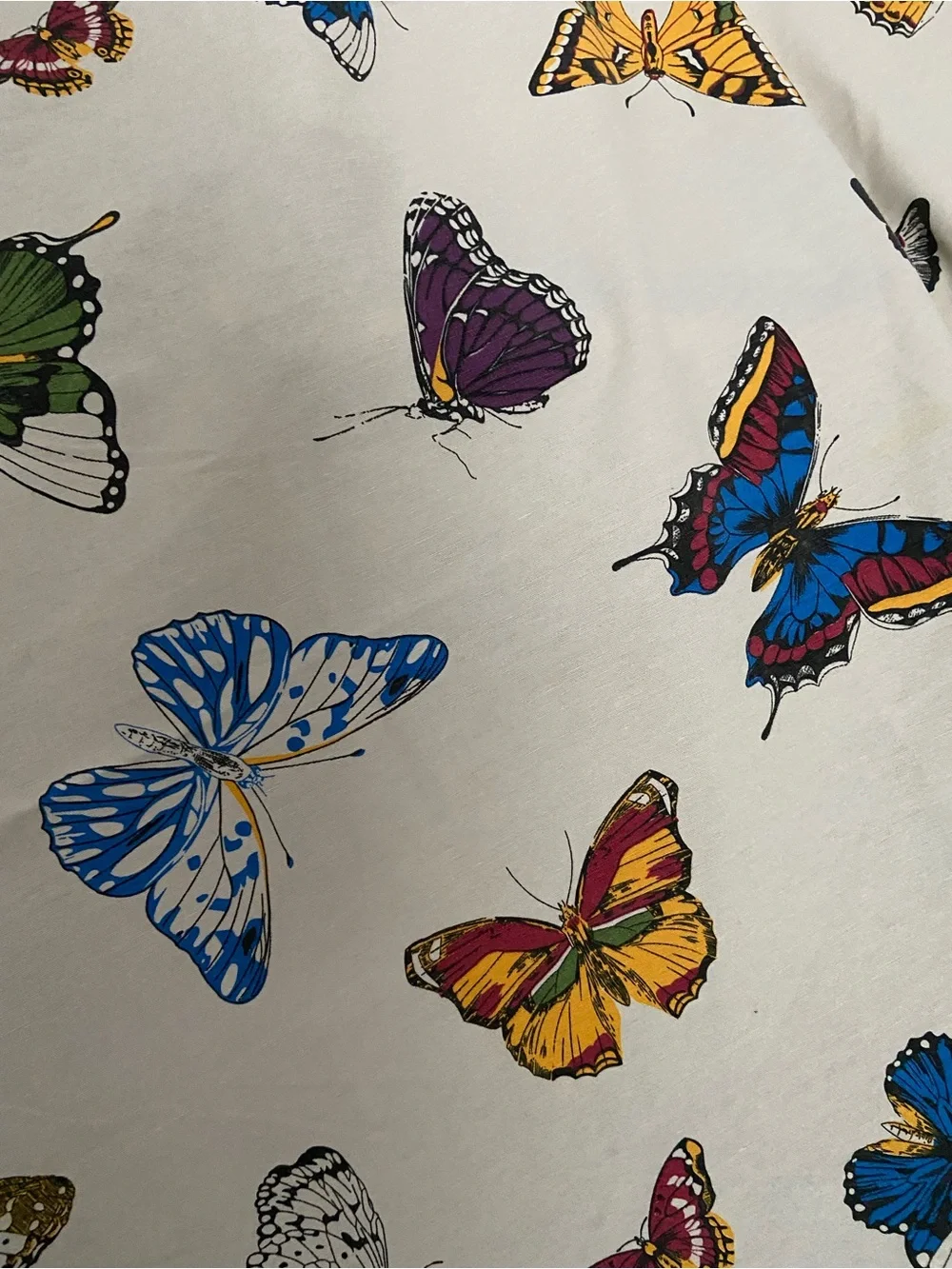 Botanical Butterfly Cream Cloth Tablecloth 55” X 84”